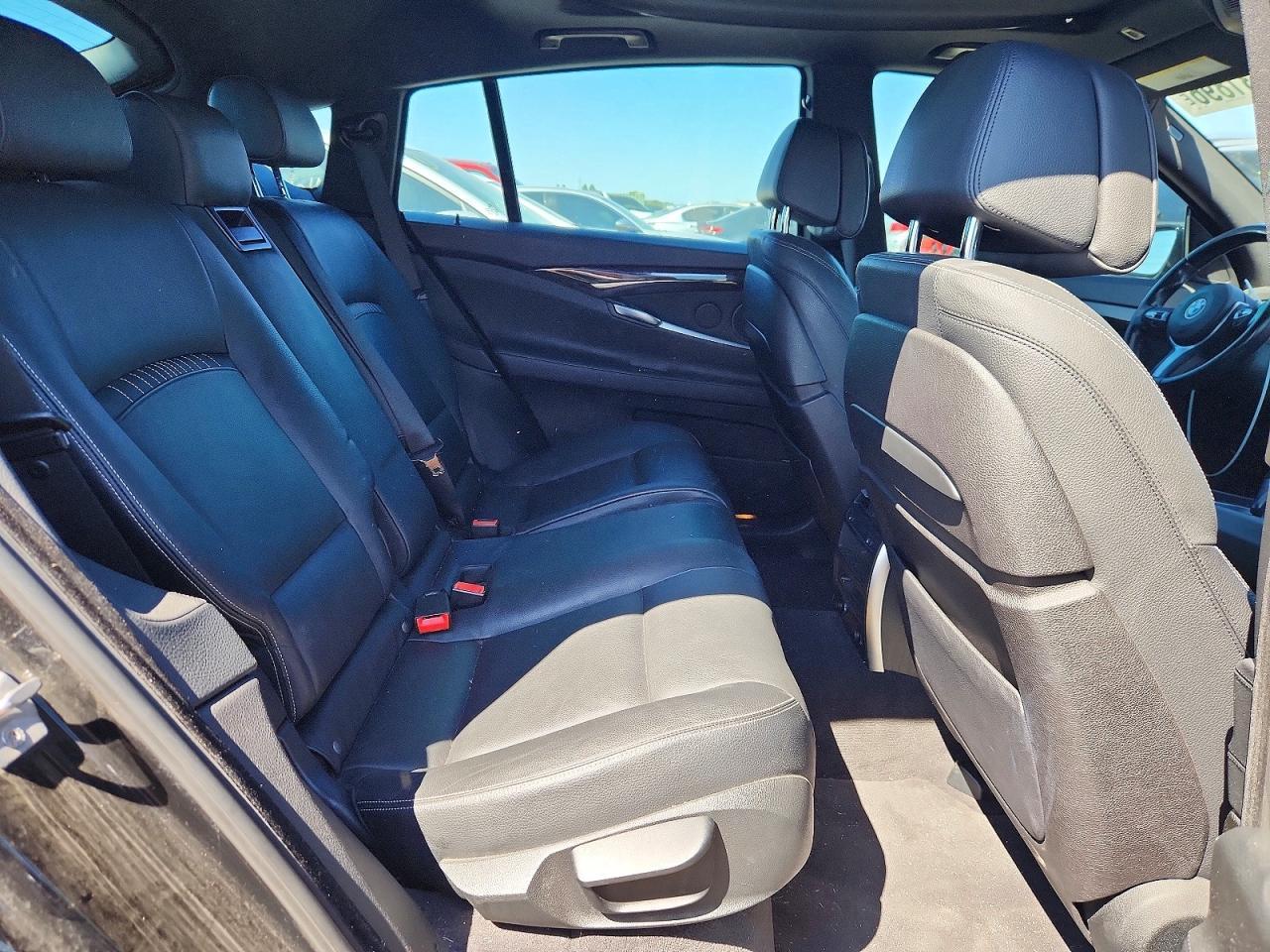 2014 BMW Seria 5 535i - zdjęcie 10