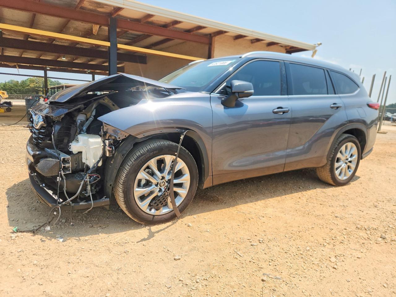 2021 Toyota Highlander Limited - zdjęcie główne