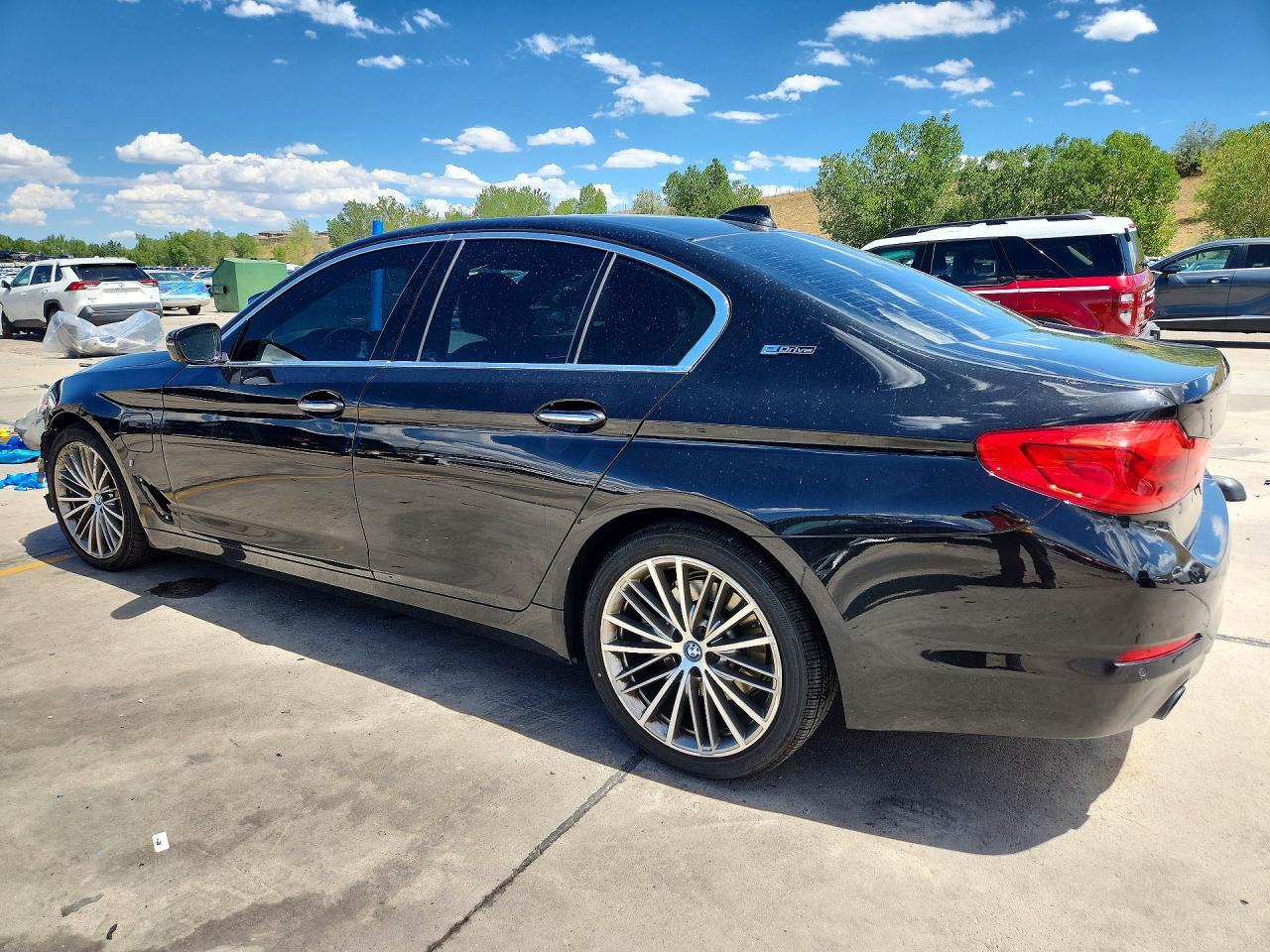 2018 BMW 530Xe - zdjęcie 2