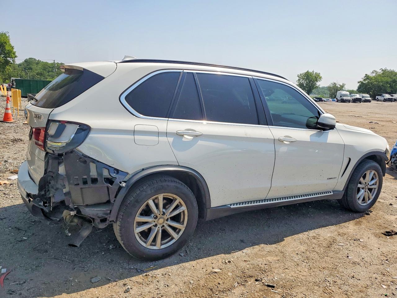 2015 BMW X5 xDrive35I - zdjęcie 3