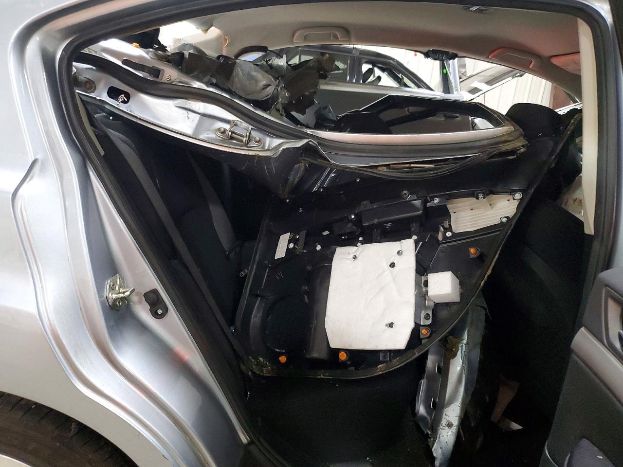 2014 Subaru Legacy 2.5I Premium - zdjęcie 10