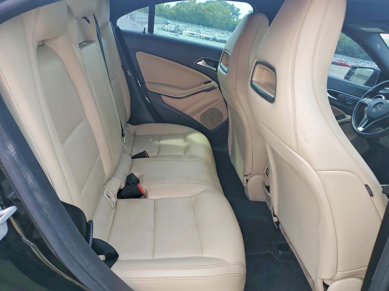 2014 Mercedes-Benz Cla 250 - zdjęcie 10