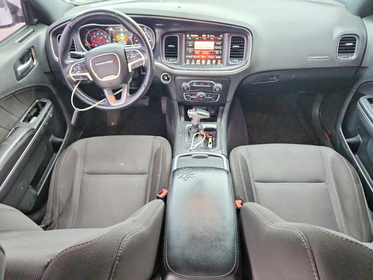 2016 Dodge Charger Sxt - zdjęcie 8