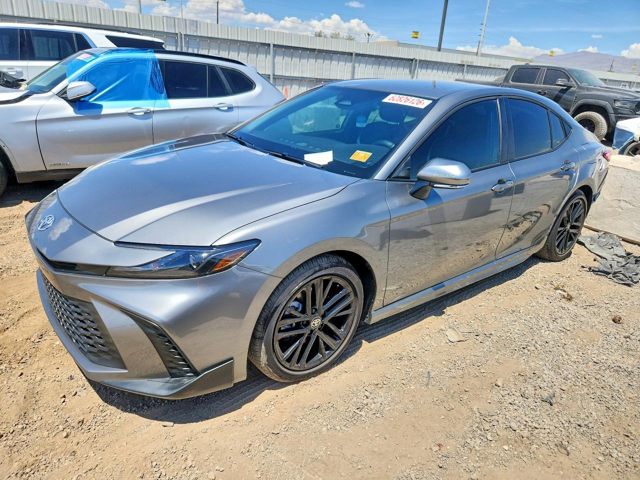 2026 Toyota Camry - zdjęcie główne