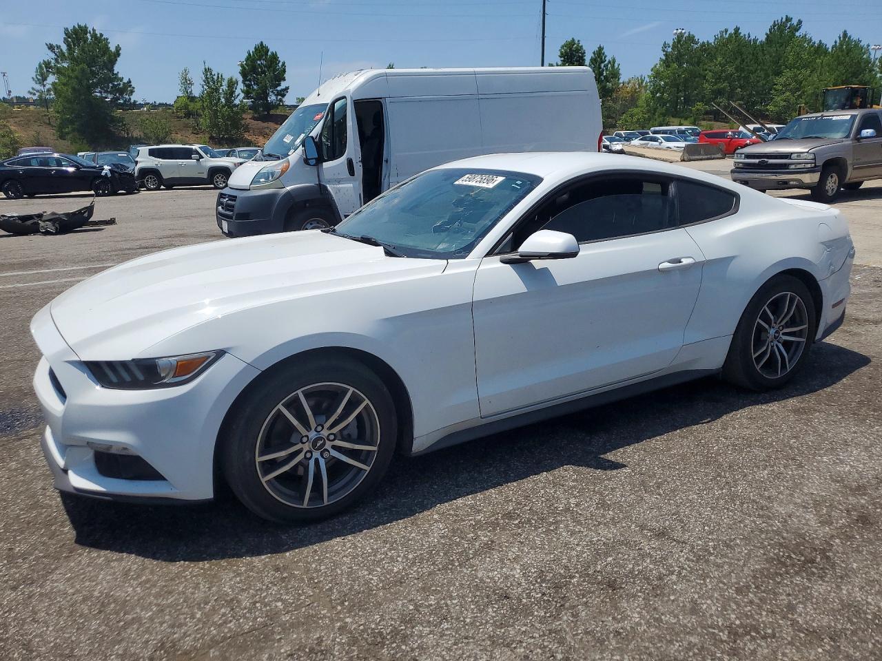 2016 Ford Mustang - zdjęcie główne