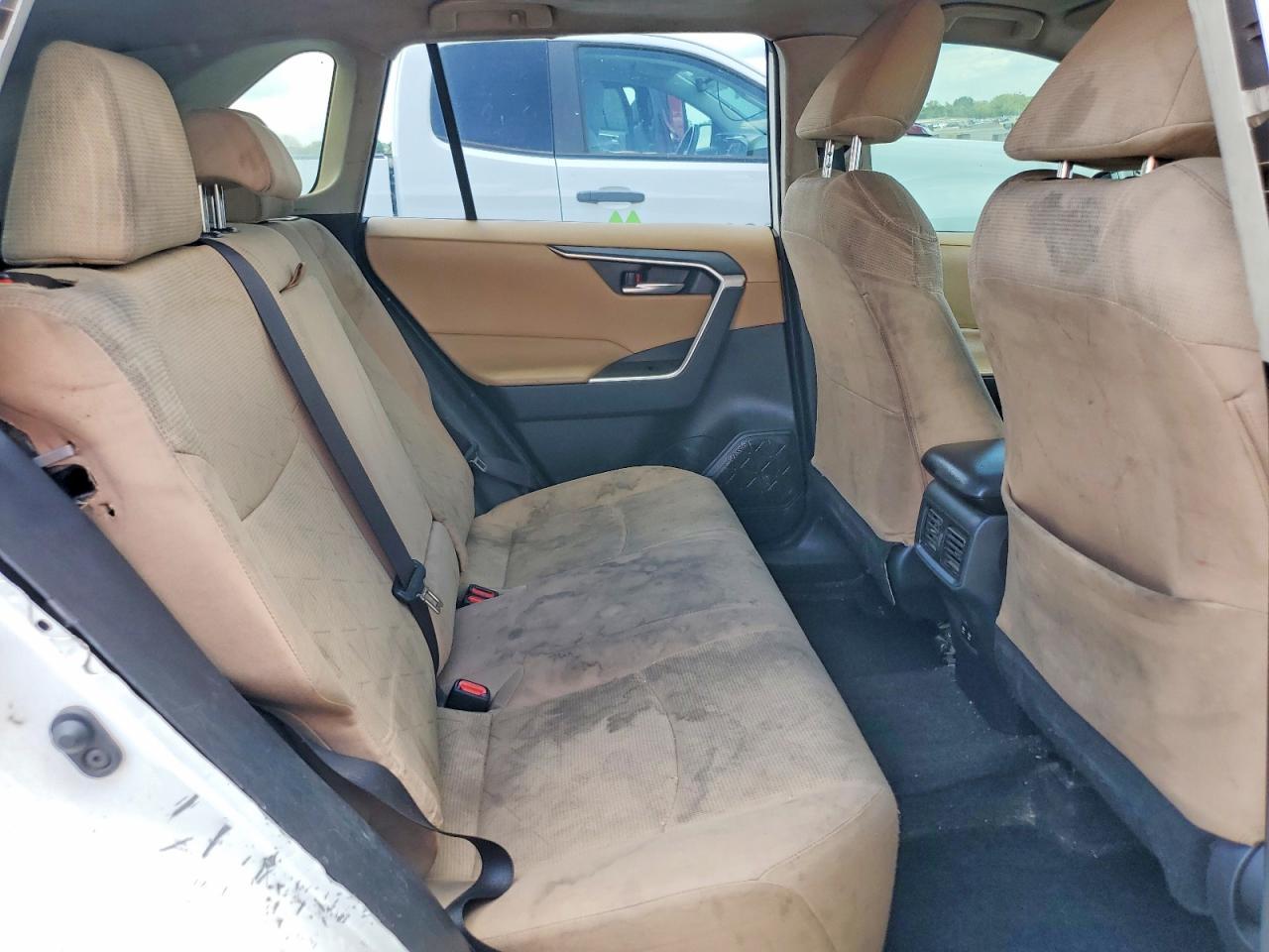 2019 Toyota Rav4 Xle - zdjęcie 11