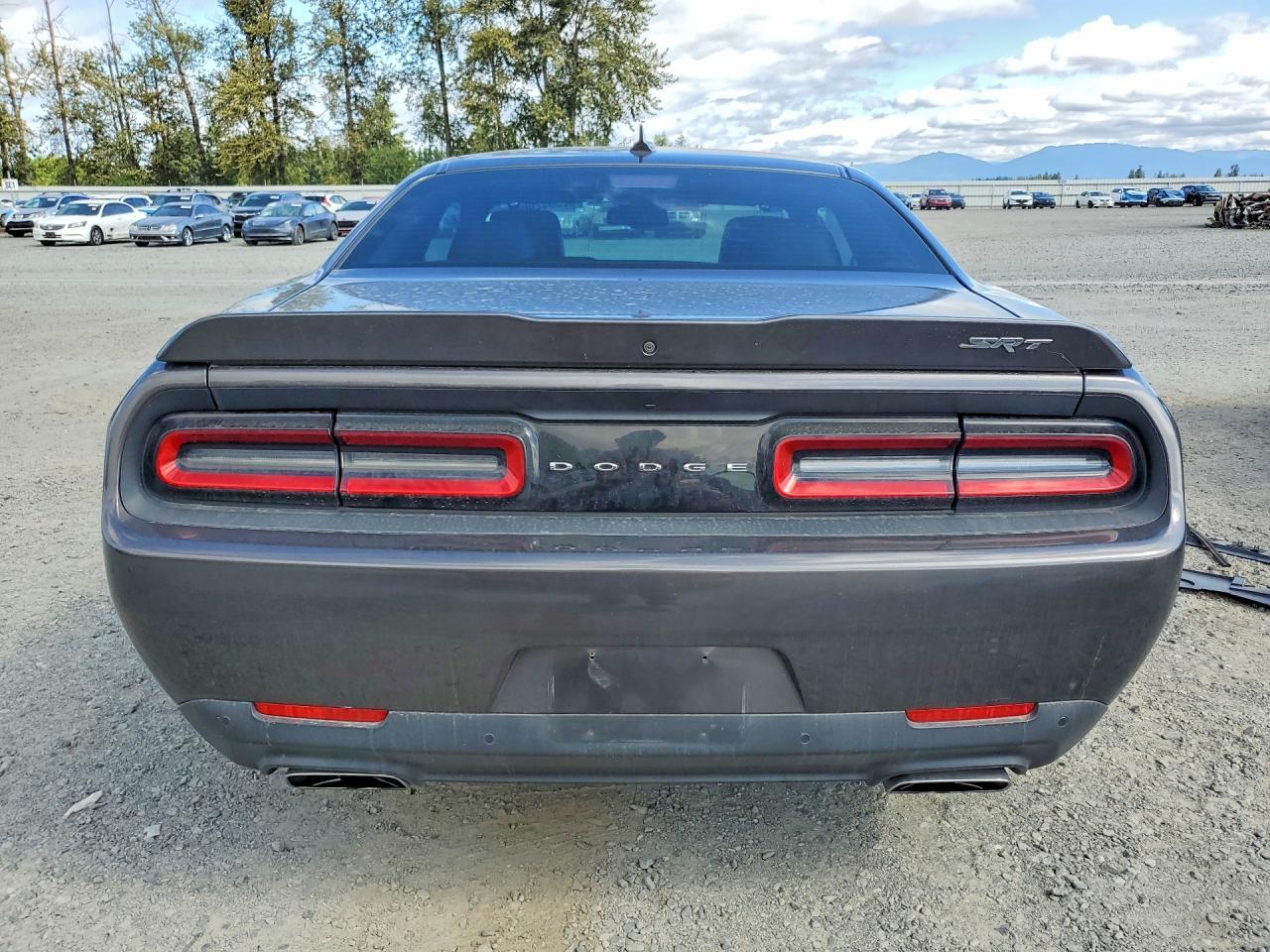 2016 Dodge Challenger Srt 392 - zdjęcie 6