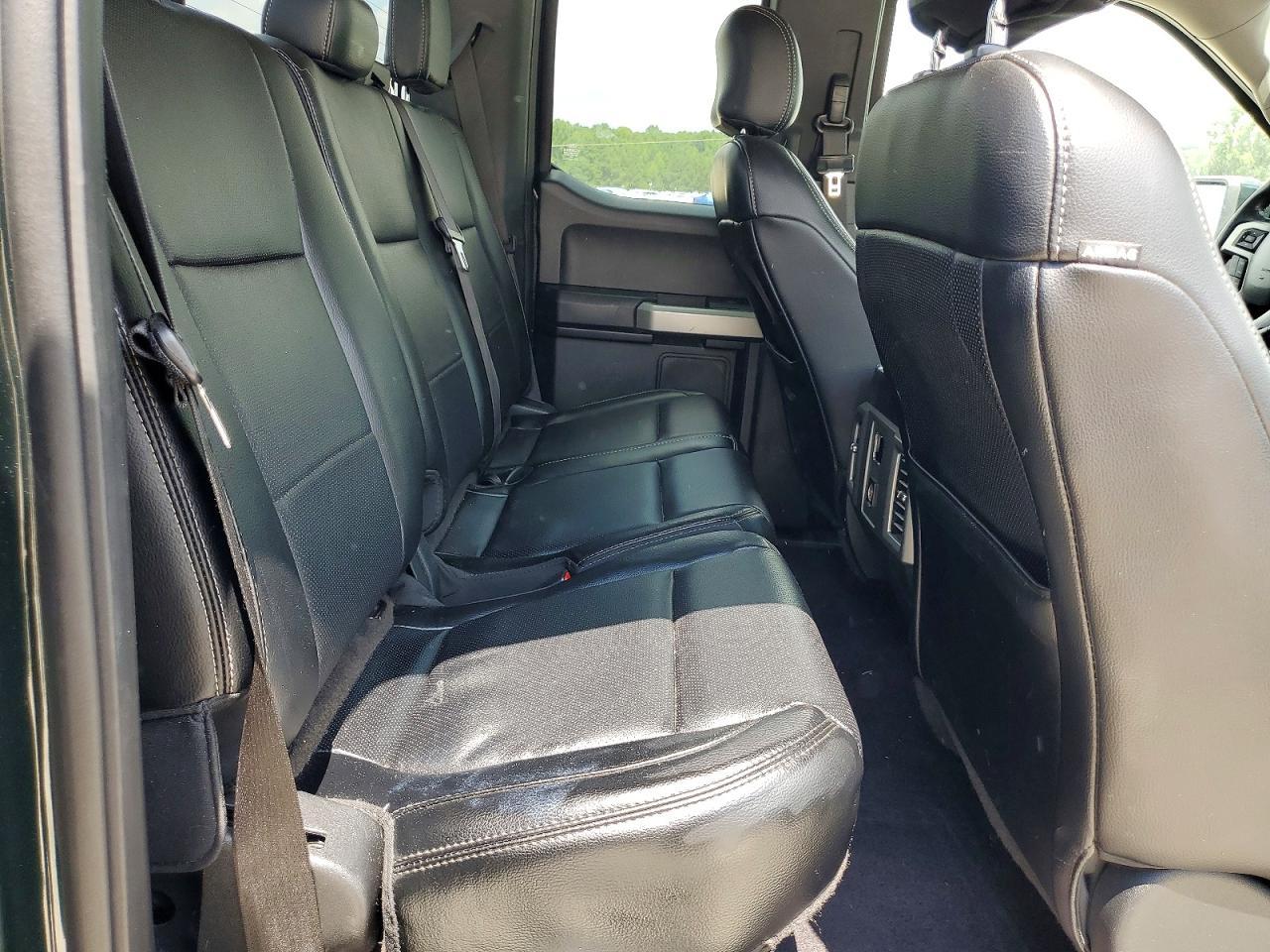 2016 Ford F150 Super Cab - zdjęcie 10