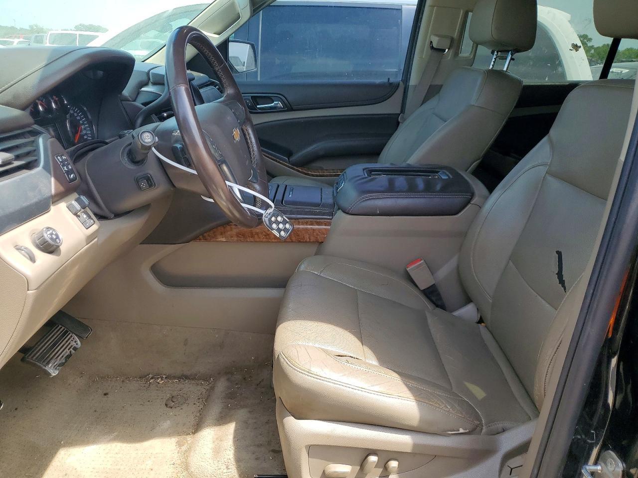 2015 Chevrolet Suburban C1500 Ltz - zdjęcie 7