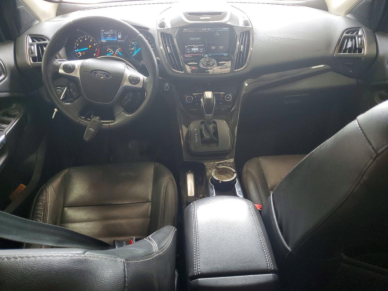 2014 Ford Escape - zdjęcie 8