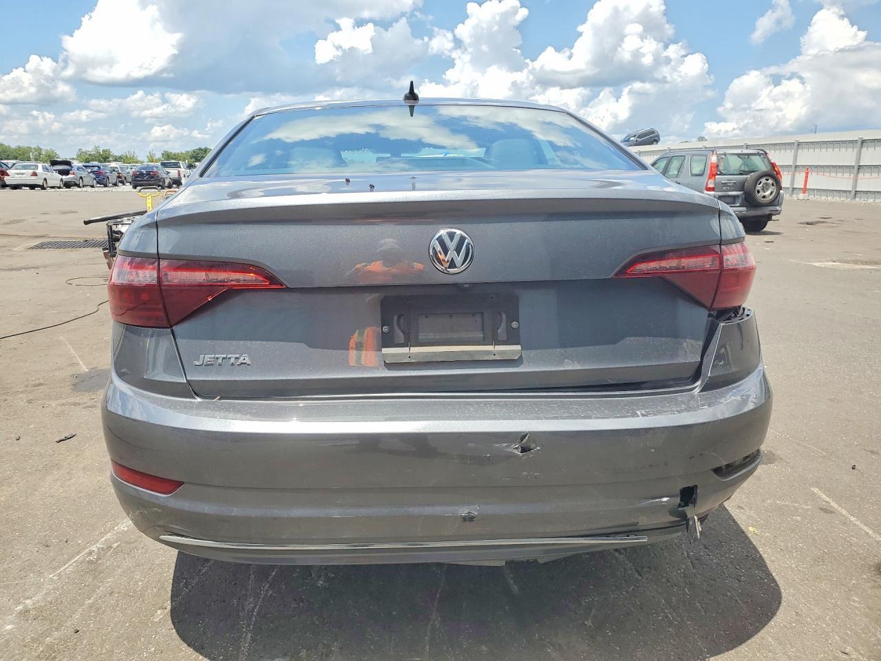2021 Volkswagen Jetta S - zdjęcie 6