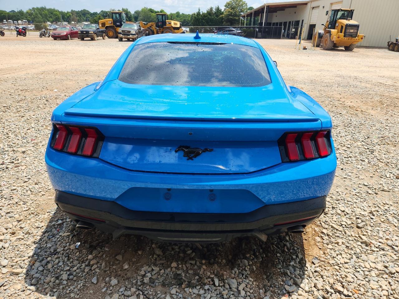 2024 Ford Mustang - zdjęcie 6