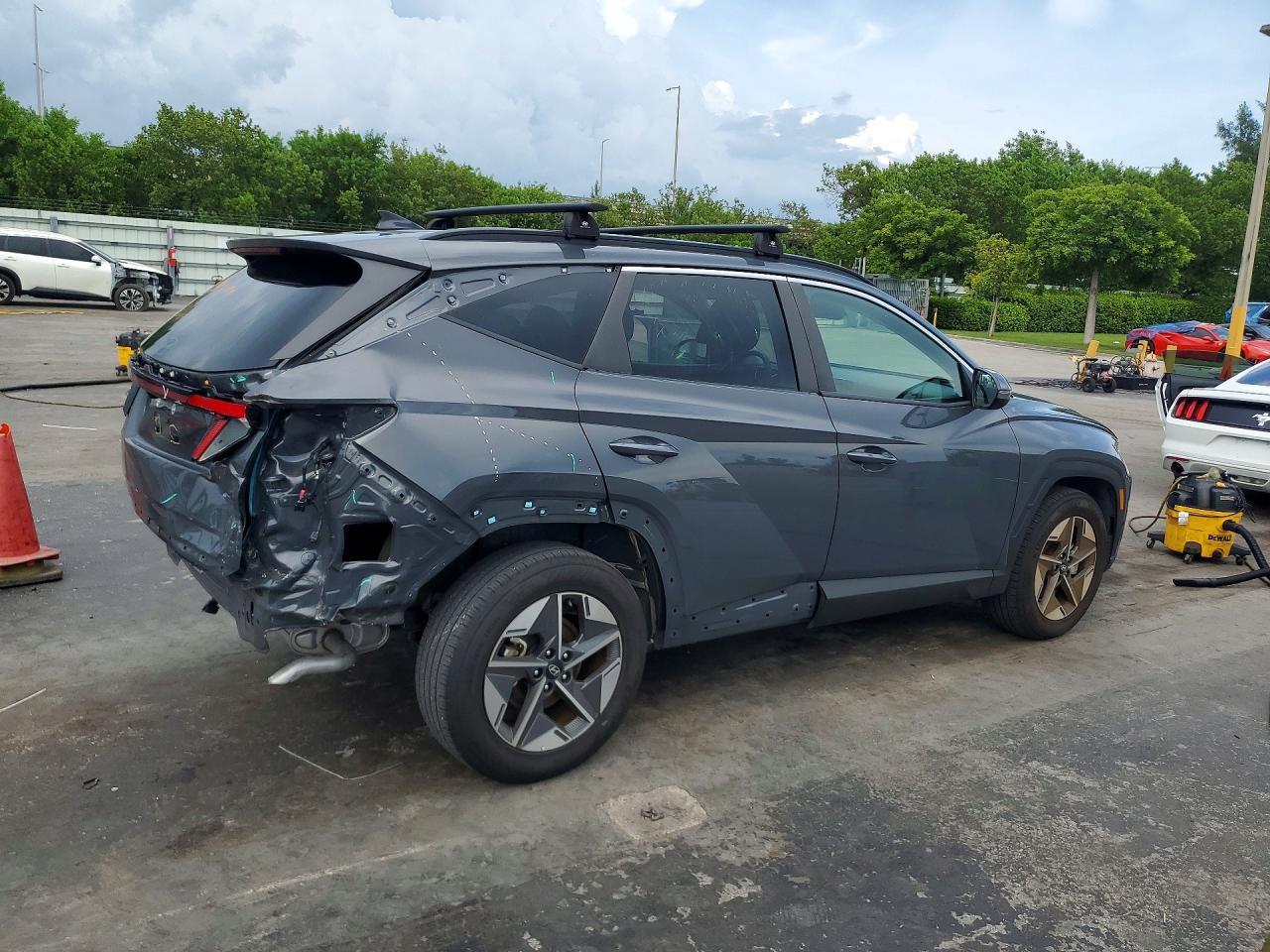 2025 Hyundai Tucson Sel - zdjęcie 3