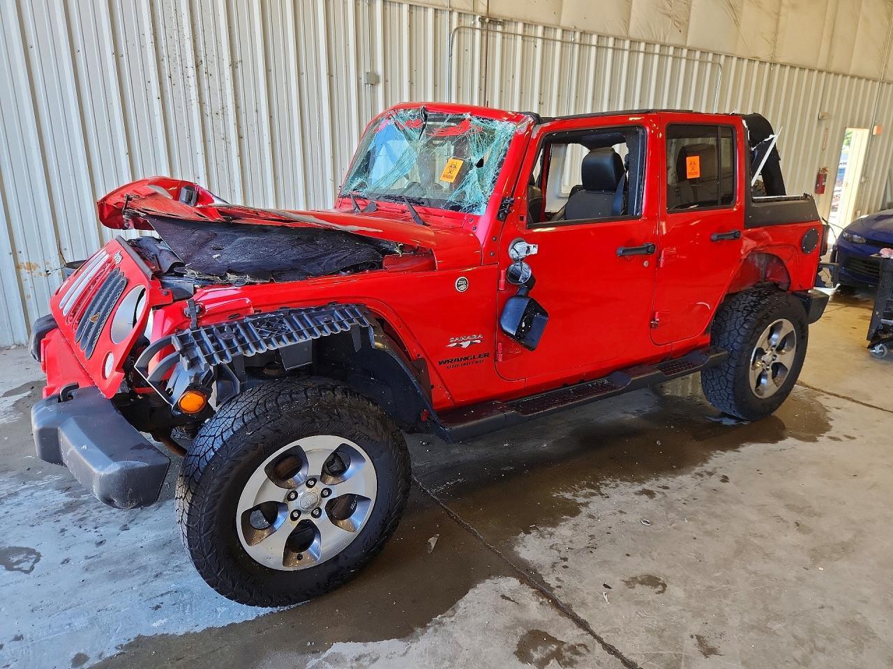 2016 Jeep Wrangler Unlimited Sahara - zdjęcie główne