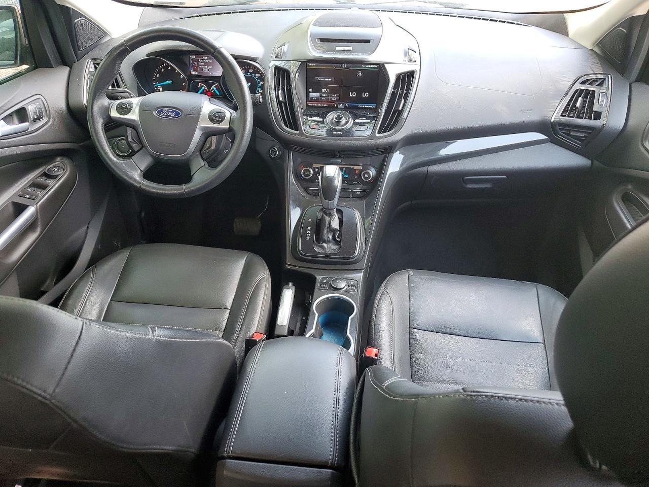2014 Ford Escape Titanium - zdjęcie 8