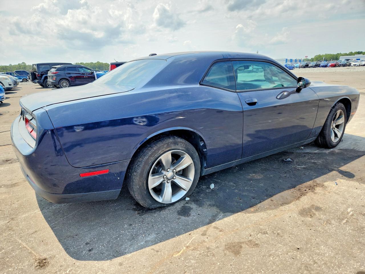 2015 Dodge Challenger Sxt - zdjęcie 3