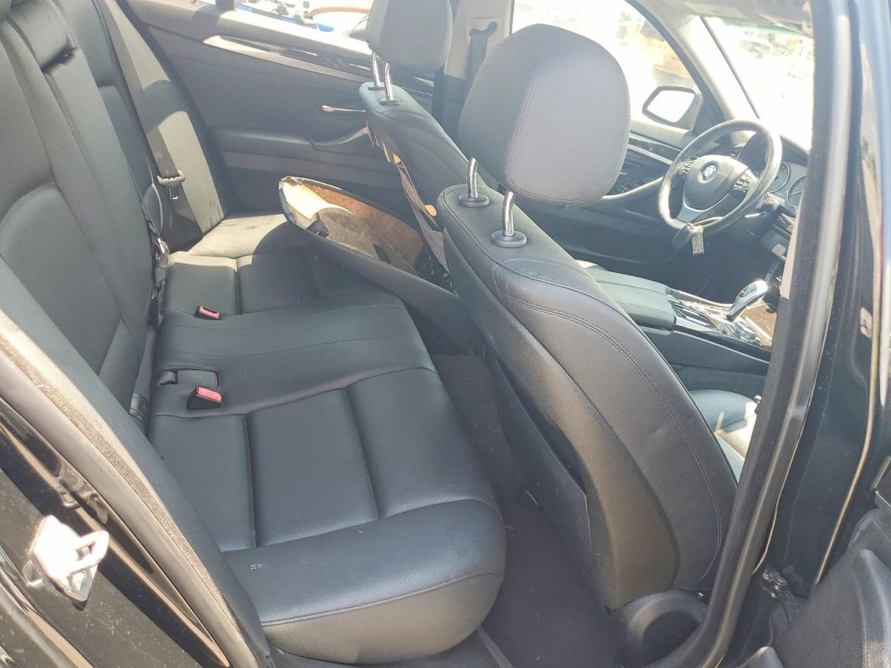 2015 BMW Seria 5 528i - zdjęcie 10