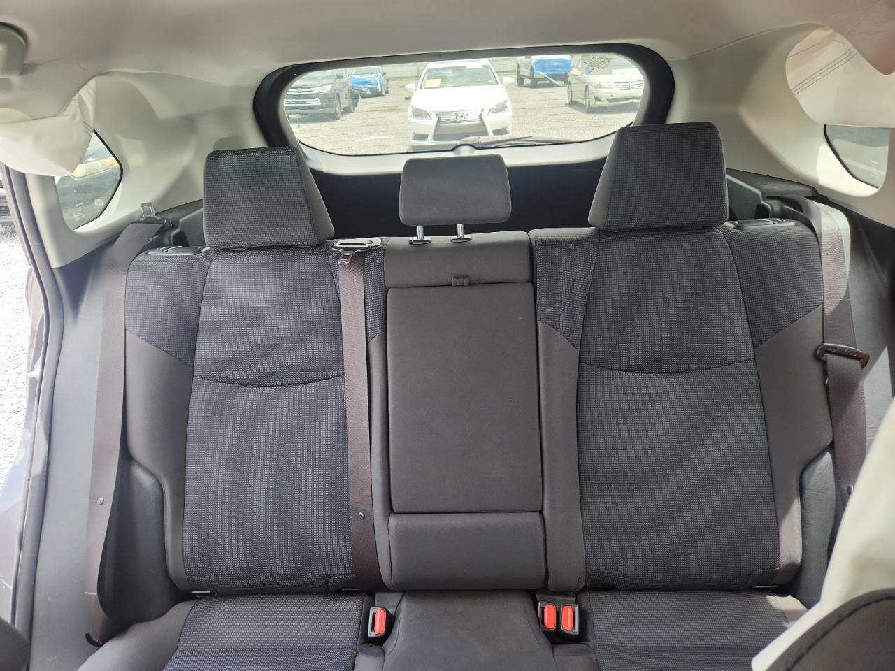 2019 Toyota Rav4 Le - zdjęcie 10