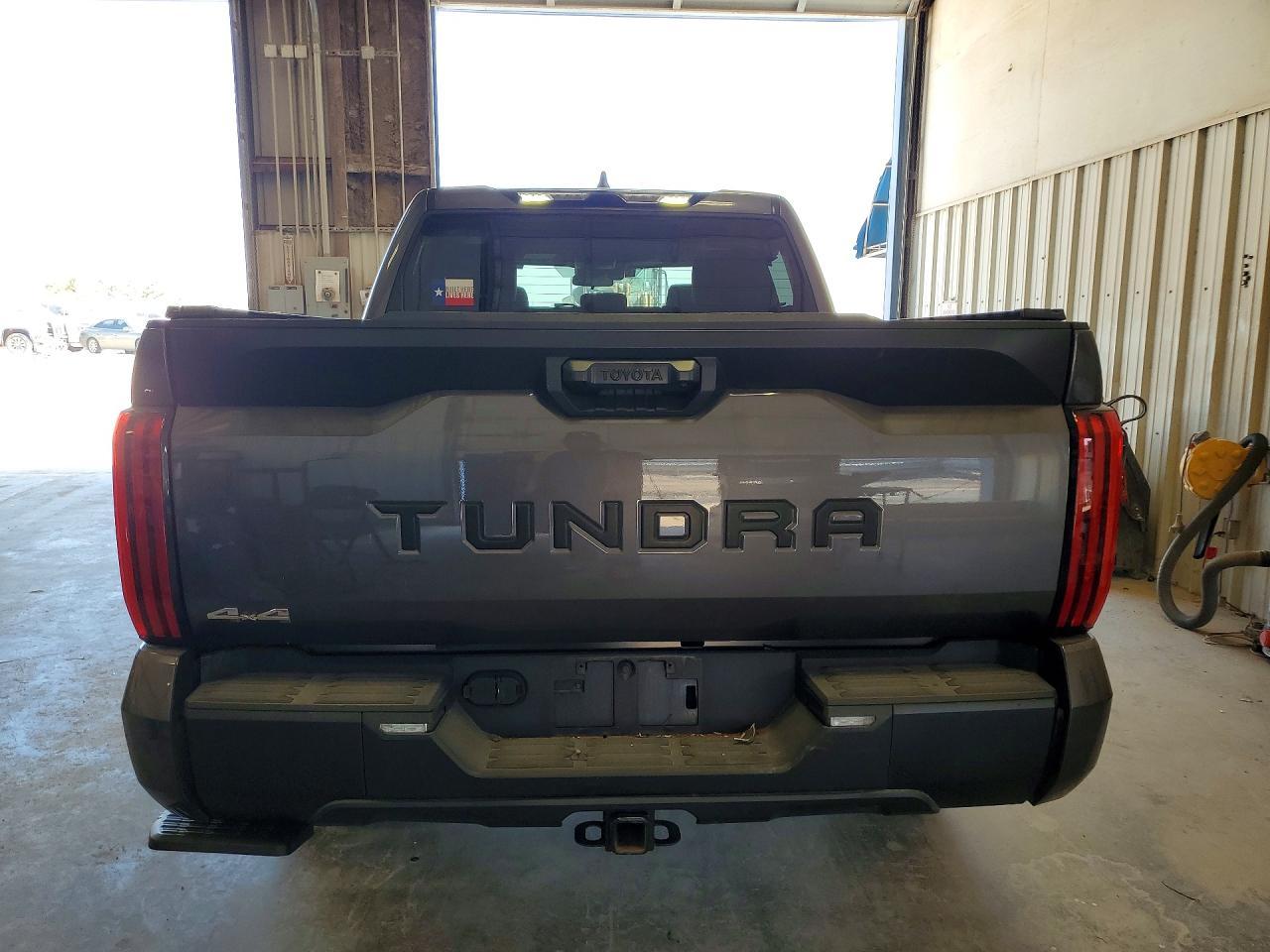 2025 Toyota Tundra - zdjęcie 6