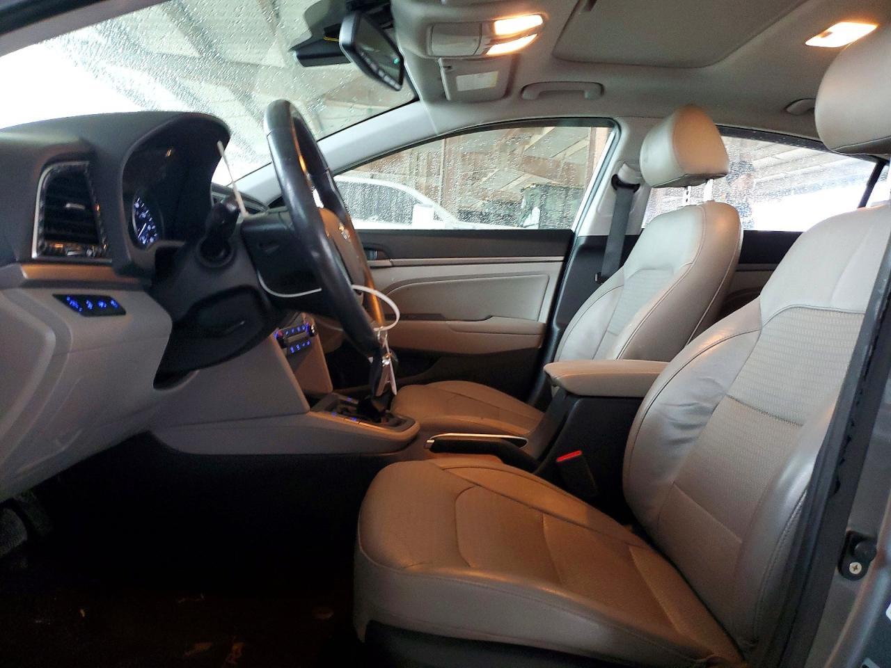 2017 Hyundai Elantra Limited - zdjęcie 7