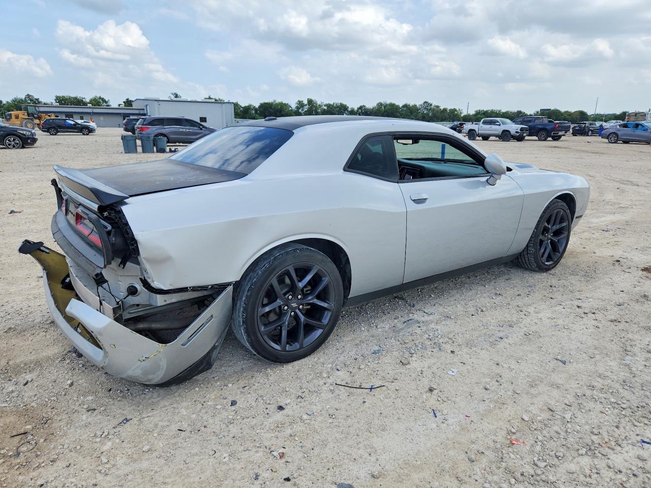 2021 Dodge Challenger Sxt - zdjęcie 3
