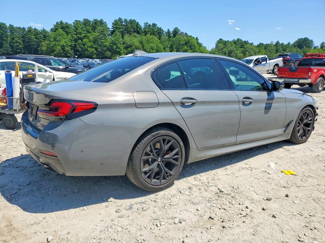 2022 BMW Seria 5 530i - zdjęcie 3