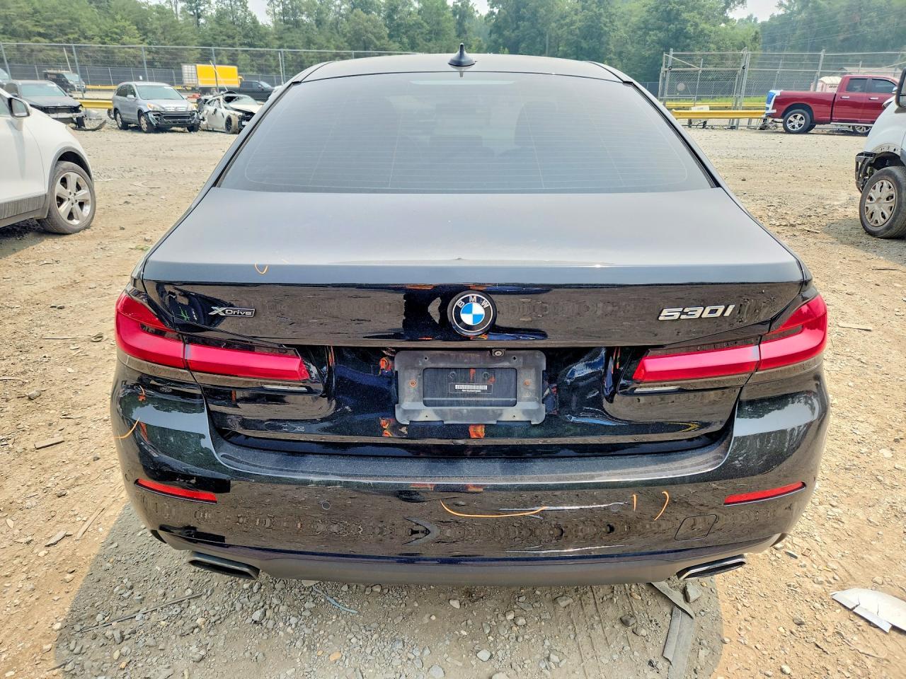 2021 BMW Seria 5 530i - zdjęcie 6