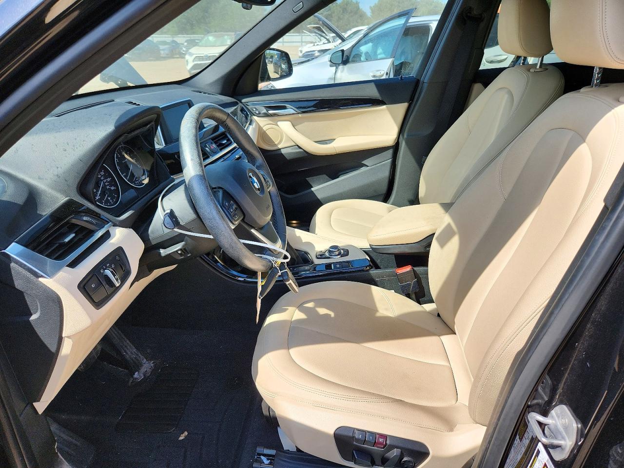 2016 BMW X1 xDrive28I - zdjęcie 7