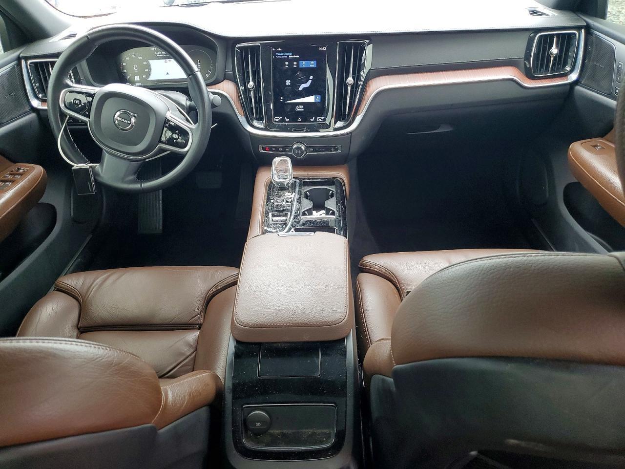2021 Volvo S60 T8 Recharge Inscription - zdjęcie 8