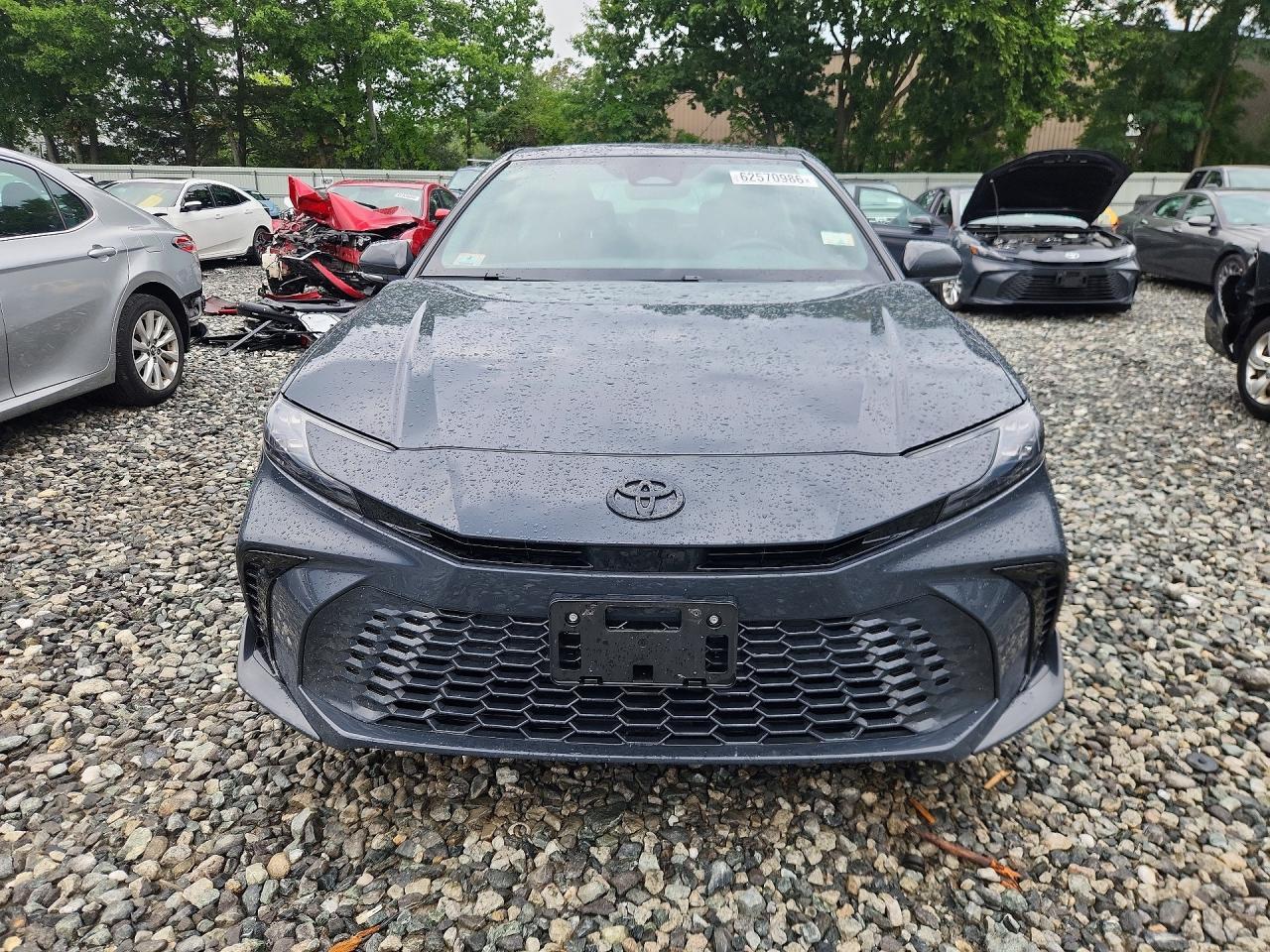 2025 Toyota Camry Xse - zdjęcie 5