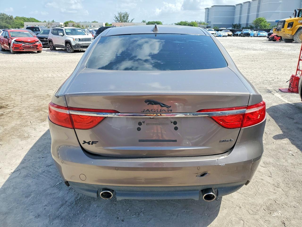 2017 Jaguar Xf Premium - zdjęcie 6
