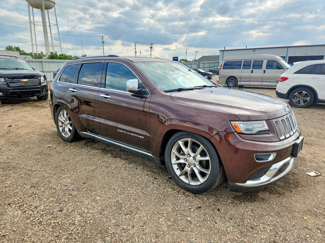 2014 Jeep Grand Cherokee Summit - zdjęcie 4