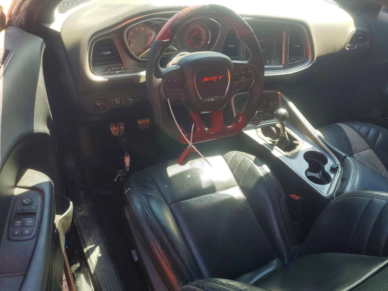 2015 Dodge Challenger Srt Hellcat - zdjęcie 8