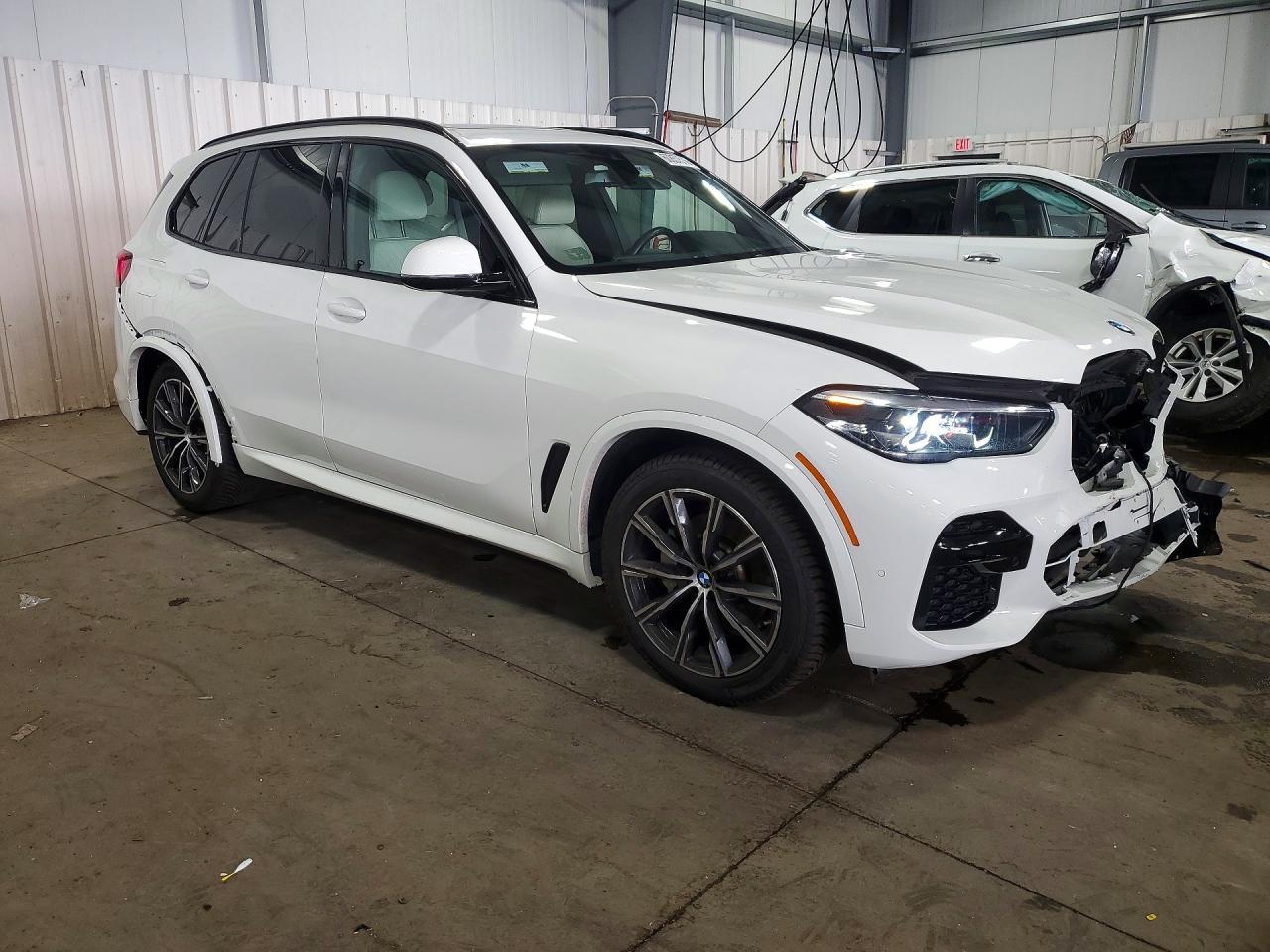 2022 BMW X5 xDrive40I - zdjęcie 4