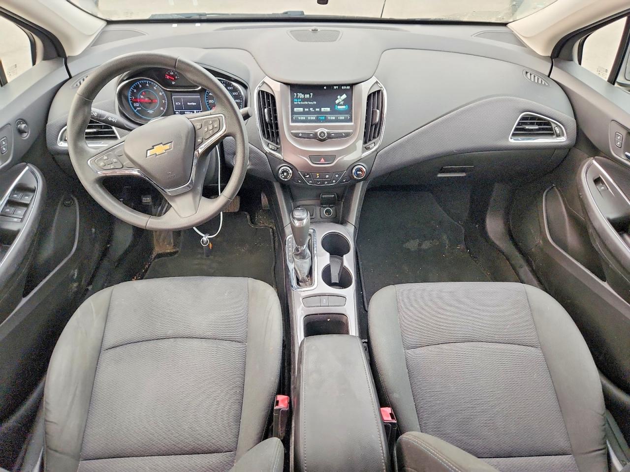 2018 Chevrolet Cruze Lt - zdjęcie 8