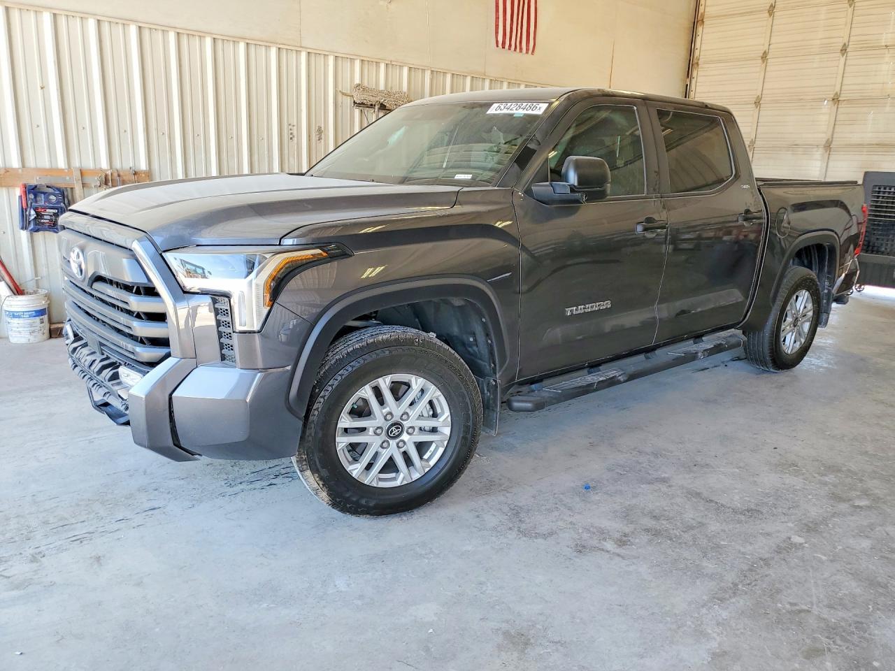 2025 Toyota Tundra - zdjęcie główne