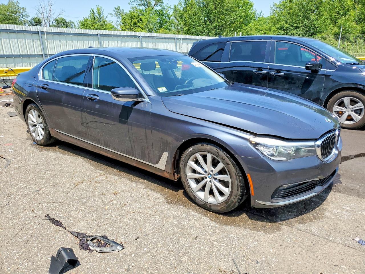 2018 BMW 740 Xi - zdjęcie 4