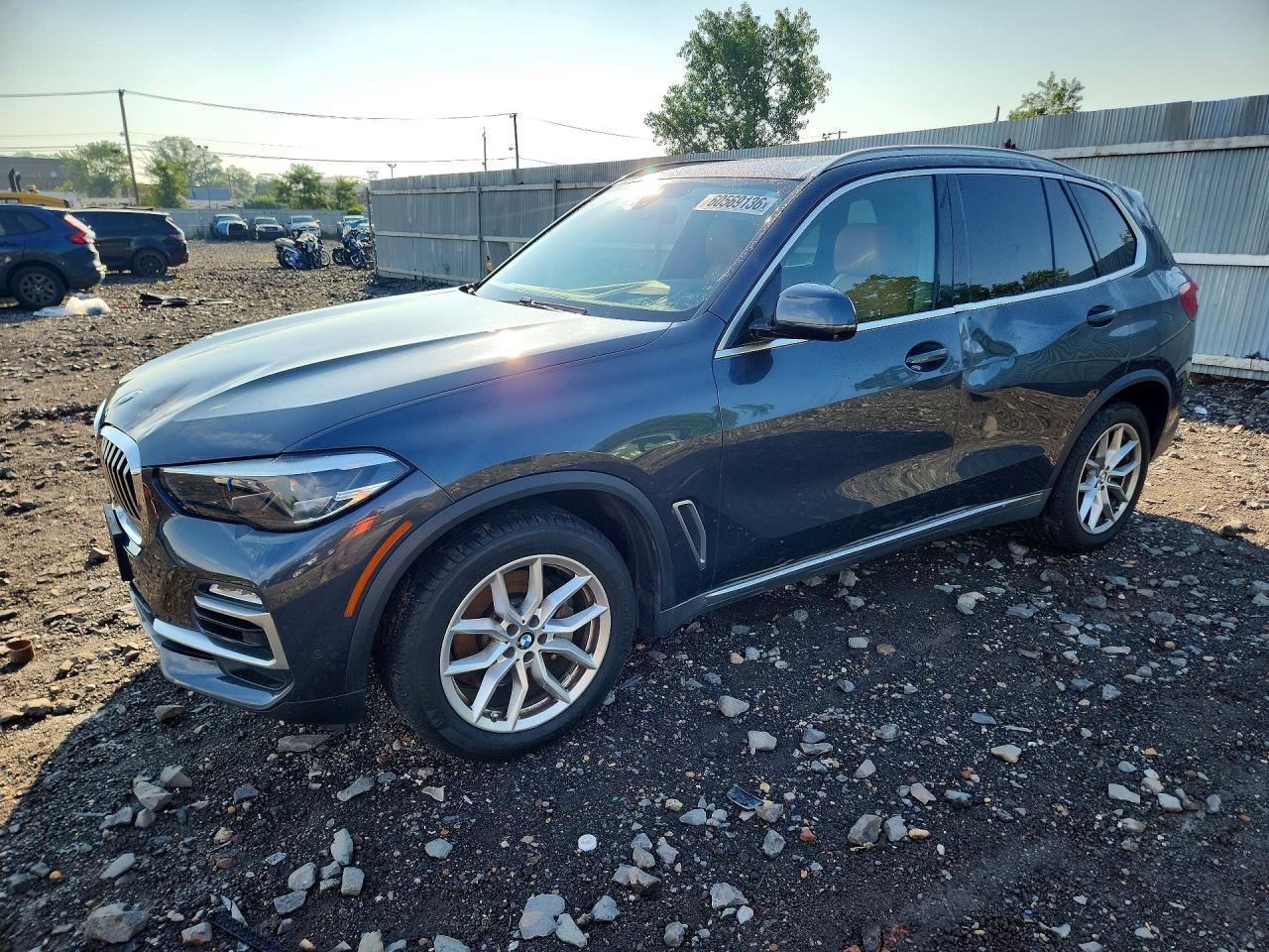 2019 BMW X5 xDrive40I - zdjęcie główne