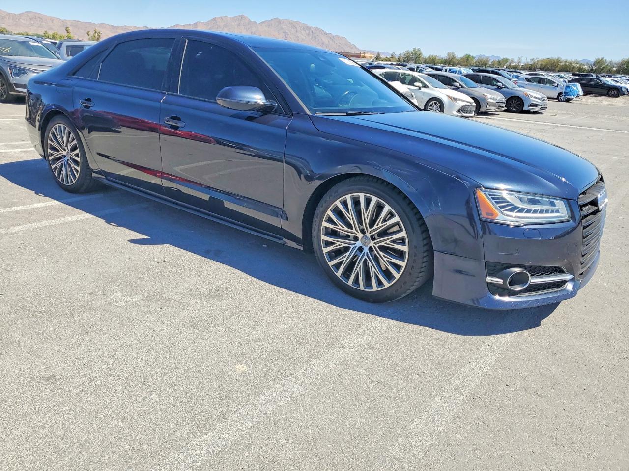 2017 Audi A8 L Quattro - zdjęcie 4