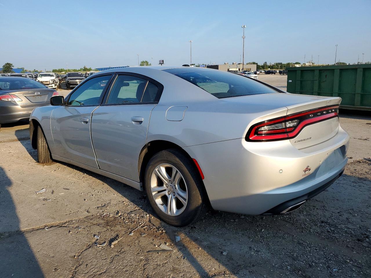 2020 Dodge Charger Sxt - zdjęcie 2