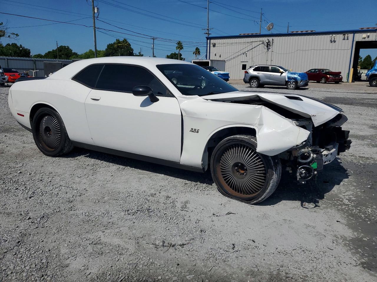 2016 Dodge Challenger Sxt - zdjęcie 4