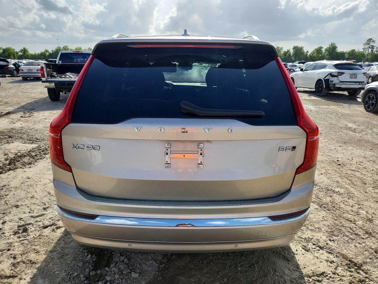 2024 Volvo Xc90 Plus - zdjęcie 6