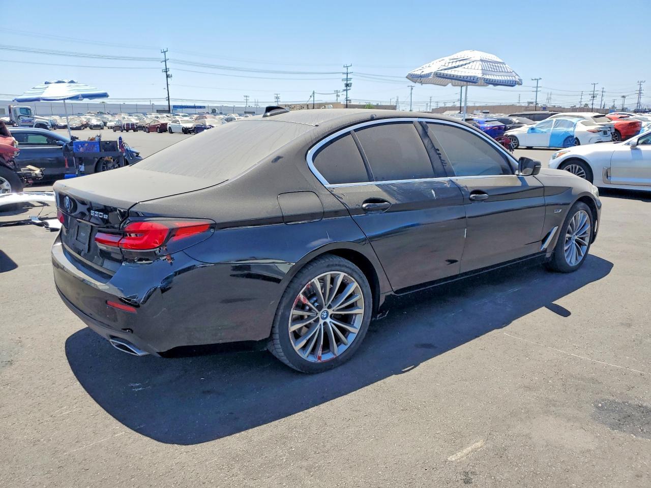 2023 BMW 530E - zdjęcie 3