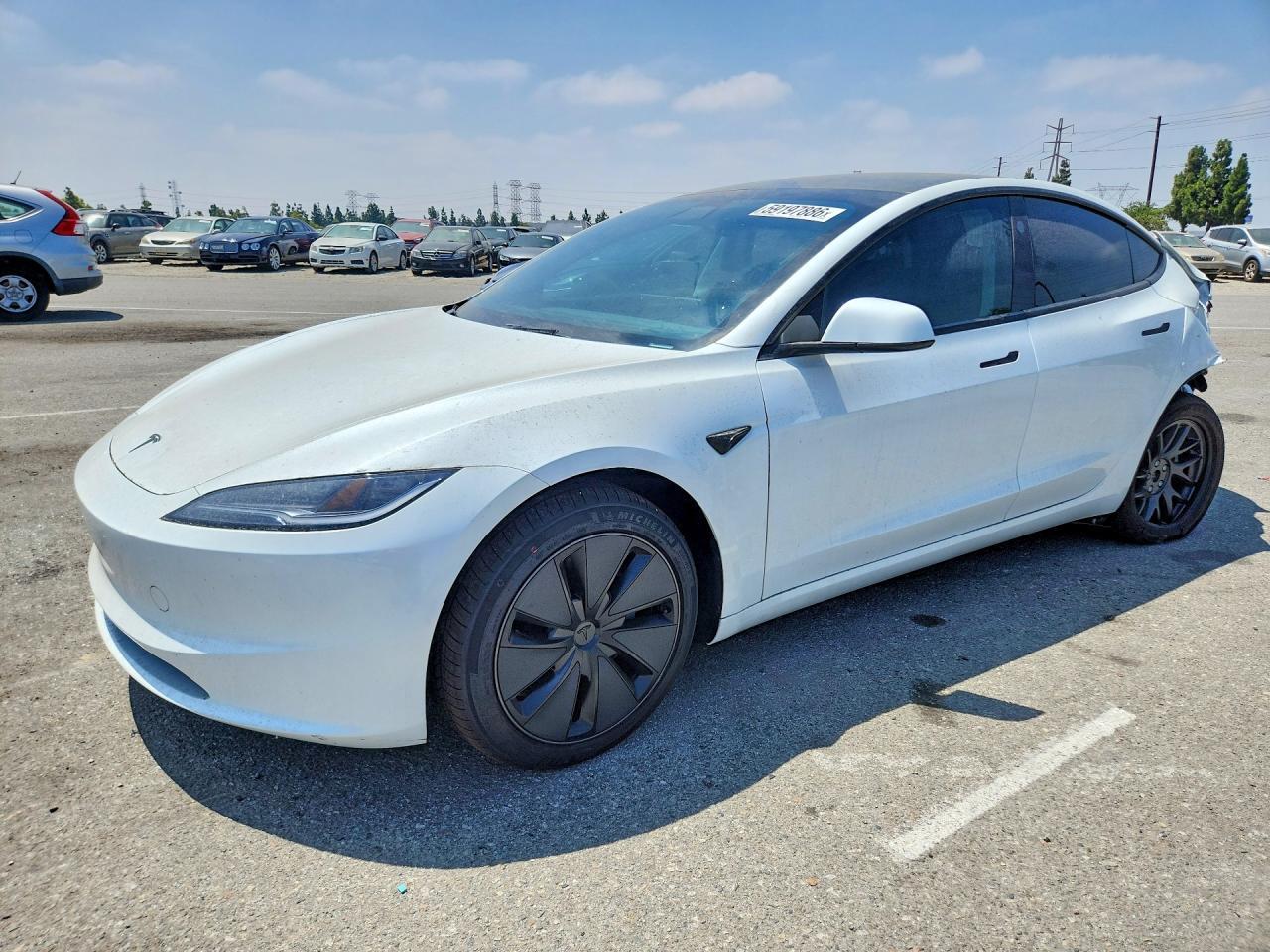 2026 Tesla Model 3 - zdjęcie główne