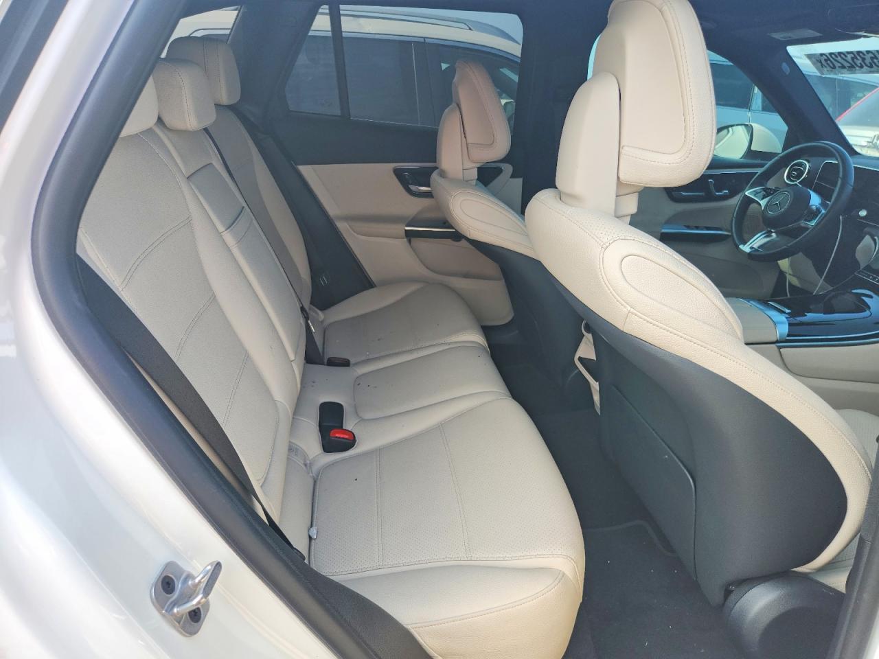 2025 Mercedes-Benz Glc 350E - zdjęcie 11