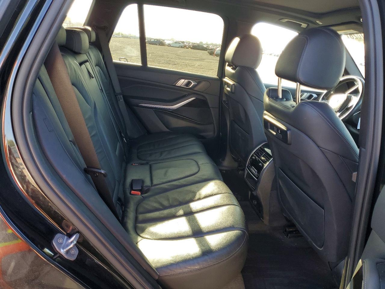 2019 BMW X5 xDrive40I - zdjęcie 11