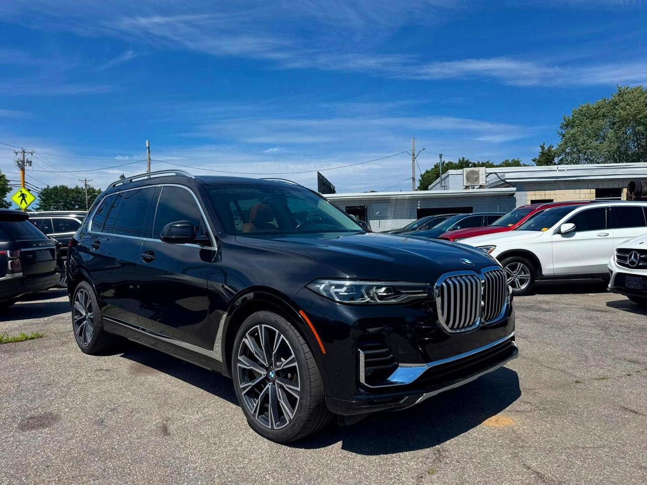 2020 BMW X7 xDrive40I - zdjęcie główne