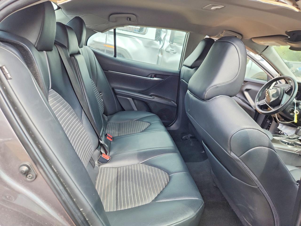 2023 Toyota Camry Se - zdjęcie 10