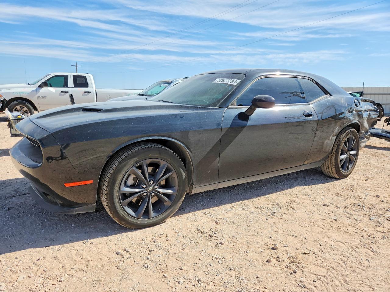 2022 Dodge Challenger Sxt - zdjęcie główne