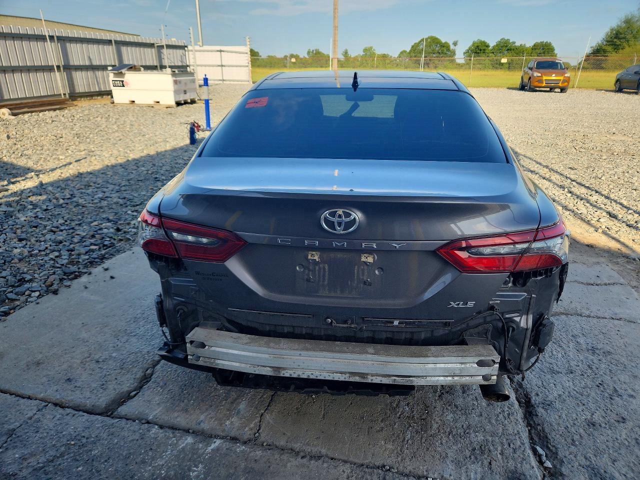 2023 Toyota Camry Xle - zdjęcie 11